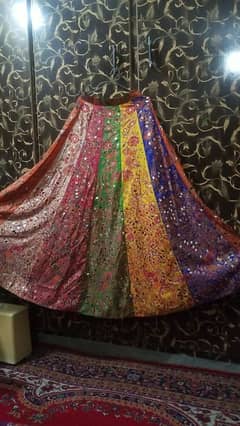 seesha work lehngy