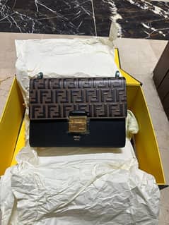 FENDI HANDBAG