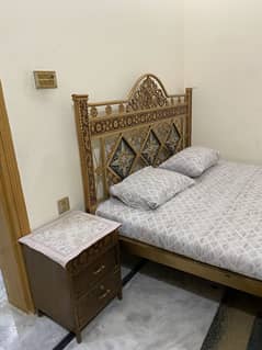 King bed for sale