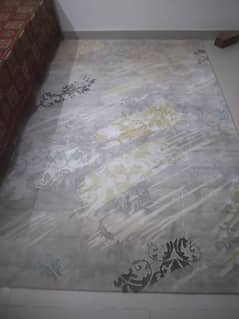 Central Carpet length almost 8 fit, width almost 5 fit