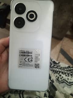 Infinix smart 8 4gb 64 gb