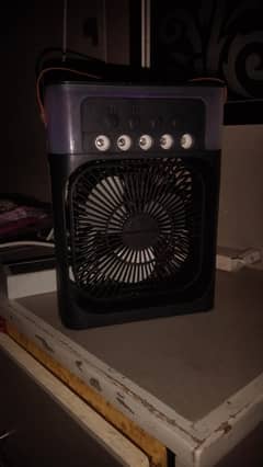 Cooling fan mist fan  portable