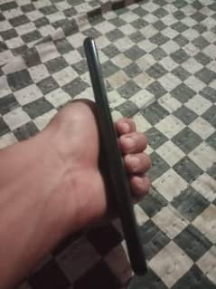 AQUOS R5 5G