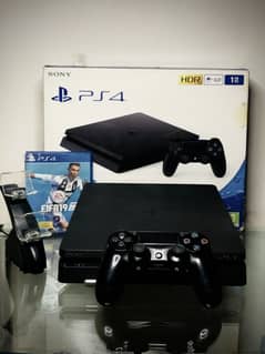 PS4