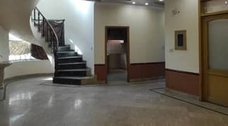 Ideal Lower Portion For Rent In Allama Iqbal Town