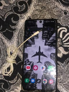 M31s sell and exchange possible on iphone 8 sy uper tak