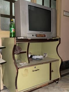 TV AND TRRALI