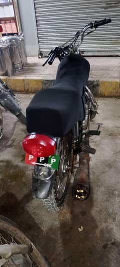 HONDA CG 125 URGENT SALE GENUINE CONDITIONS 03186414811