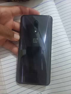 Oneplus 7 ,Used phone hai , 6GB Ram or 128 GB storage hay
