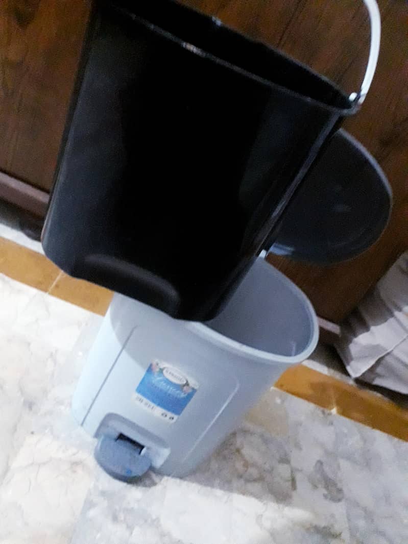 push button  dustbin double Box 1