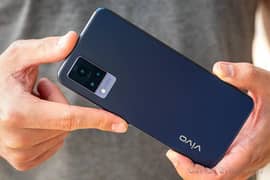 vivo v21 8+128 with box