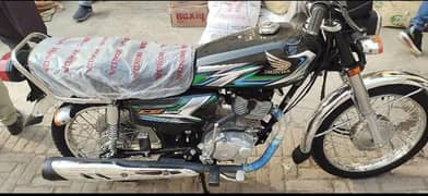 HONDA125 Madel 2022 HYDERABAD number ha urgent sell