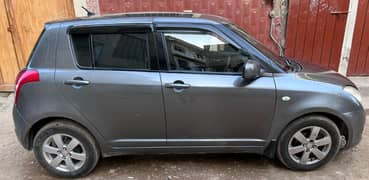 Suzuki Swift DLx 2010 Karachi Registered