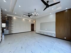Ideal Location 01 Kanal Modern Design House For Rent In DHA Phase 3 Lahore.