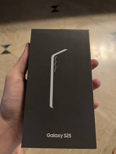 Samsung Mobile S25 Box Pack