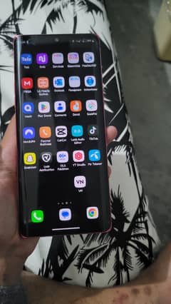 LG
