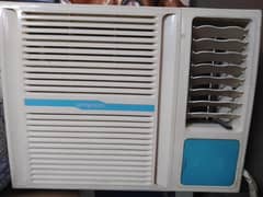 Window type air conditioner (SKW-09M)