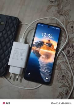 Infinix hot 30 play 4+4%64