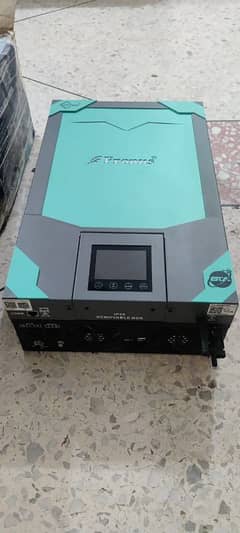 Fronius infinion plus Hybrid solar inverter 6kw new branded not used