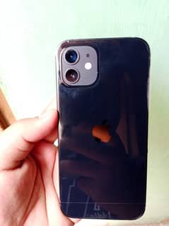 Iphone 12 (10/10 condition)