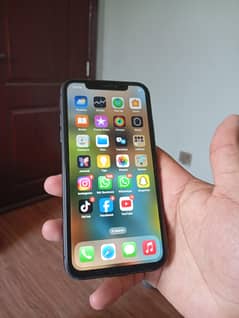 iPhone 11 factory unlock