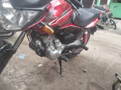 CB 125 F