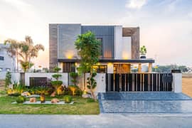 D H A Lahore 1 Kanal Brand New Mazher Munir Design House With 100% Original Pics Available For Rent