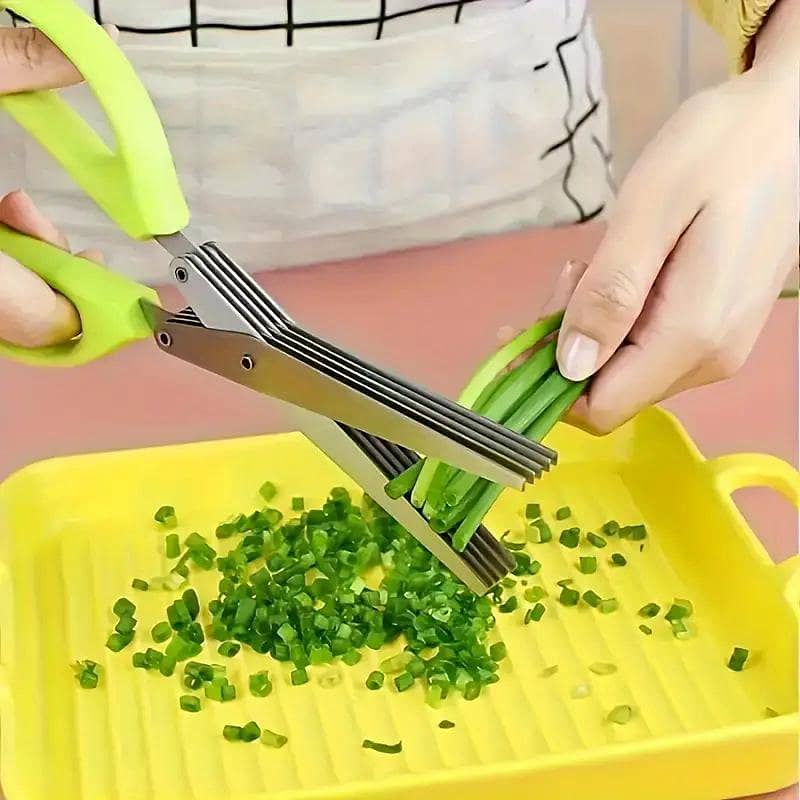 Kitchen multi-functioning 3layers/5layers scallion scissors . 4