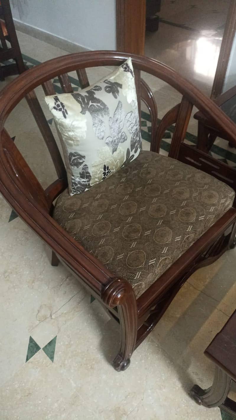 sofa set with 3 table 3