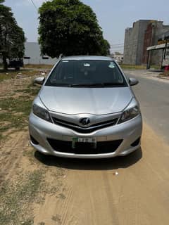 Toyota Vitz 2013