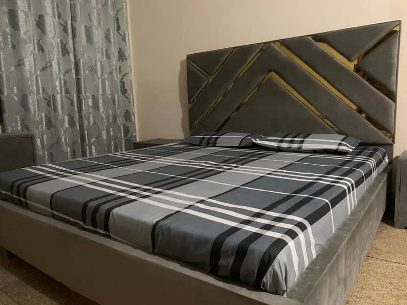 Bed and Sofa Set same color and Mirror 1