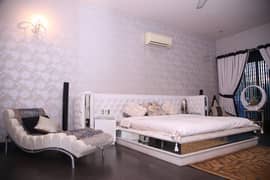 D H A Lahore 1 Kanal Fully Furnished House With Swimming Pool 100% Original Pics Available For Rent