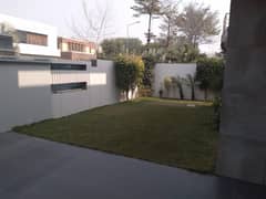 D H A Lahore 1 Kanal Stylish Design House With 100% Original Pics Available For Rent