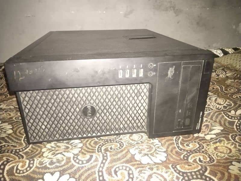 I'm saling my core i7 3rd generation Dell computer CPU 8 gb ram 1