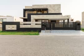 D H A Lahore 1 Kanal Owner Build Design House With 100% Original Pictures Available For Rent