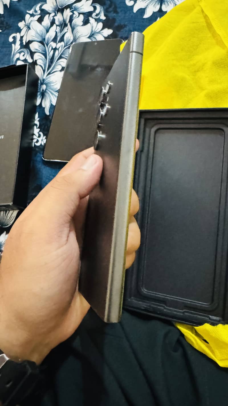 Black clr S24 ultra 12/256 condition like new complete sim time 1