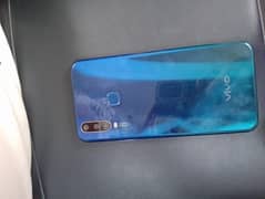 vivo y15