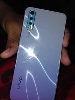Vivo s1 8/256