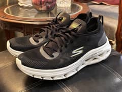 Skechers GO RUN GLIDE-STEP FLEX mens Running Shoe