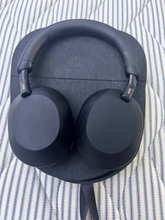 Sony WH-1000XM5 Wireless Black Headphones with Stylish Case