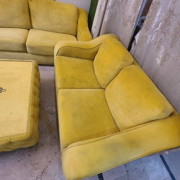 Sofa 6 Seater with 2 side table and 1 center table 4