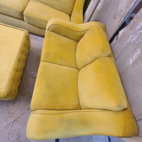 Sofa 6 Seater with 2 side table and 1 center table 5