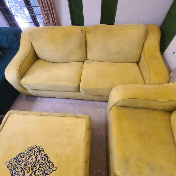Sofa 6 Seater with 2 side table and 1 center table 6