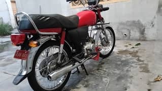 Honda CD 70 2016