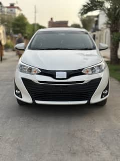 Yaris cvti automatic. 5500km. Islamabad registration