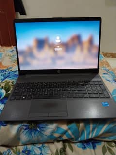 HP 250 G9 Corei5 gen 12th