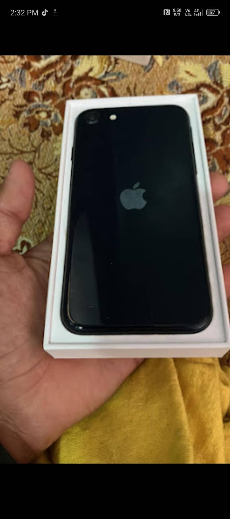iphone se 2022 3rd factory unlock box open 1