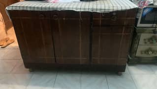 iron wooden tabel