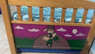 baby wooden bed