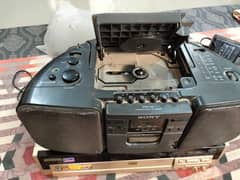 SONY CD DVD player